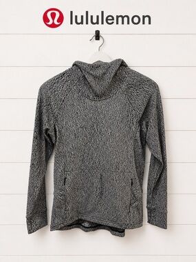 LULULEMON Black & White Textured Hoodie Size 4